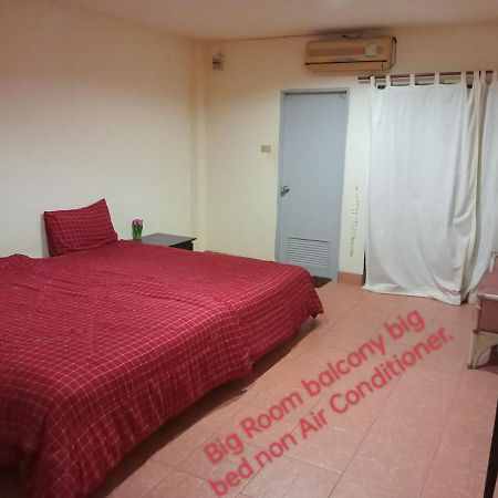 Apartments Thai Smile Pattaya Extérieur photo