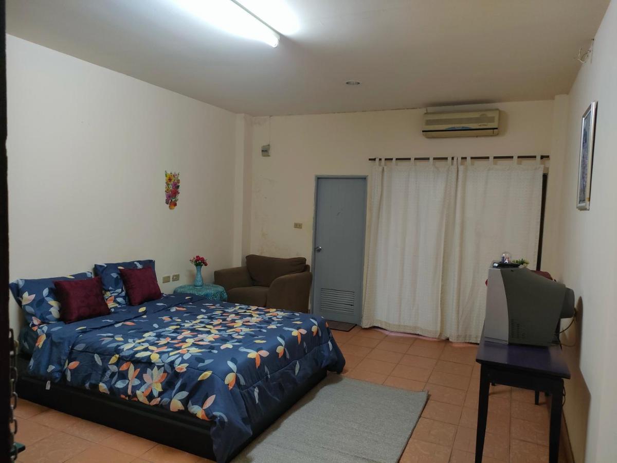 Apartments Thai Smile Pattaya Extérieur photo